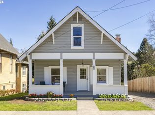206 S 4th Ave, Ridgefield, WA 98642