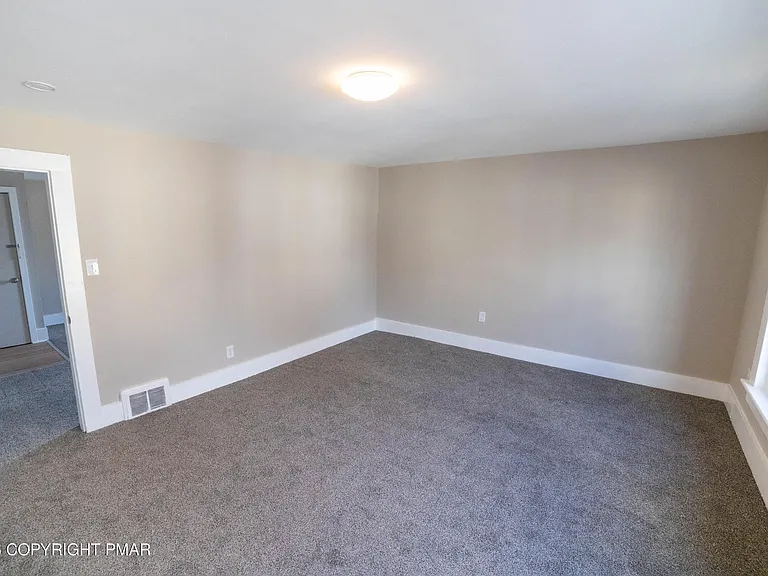 811 Monroe St #1 — Photo 18