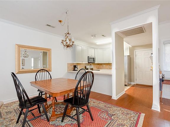 4th image of 508 Sherwood Hills Dr
