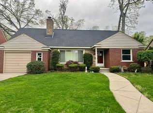 1031 N Vernon St, Dearborn, MI 48128