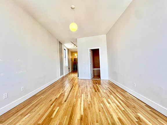 4th image of 101 Jefferson Ave APT 3E