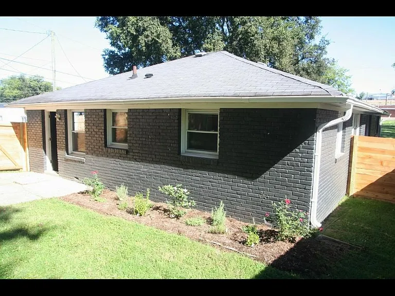 1106 Sharpe Ave #B — Photo 12