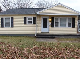 48 Claybrook St, Rochester, NY 14609