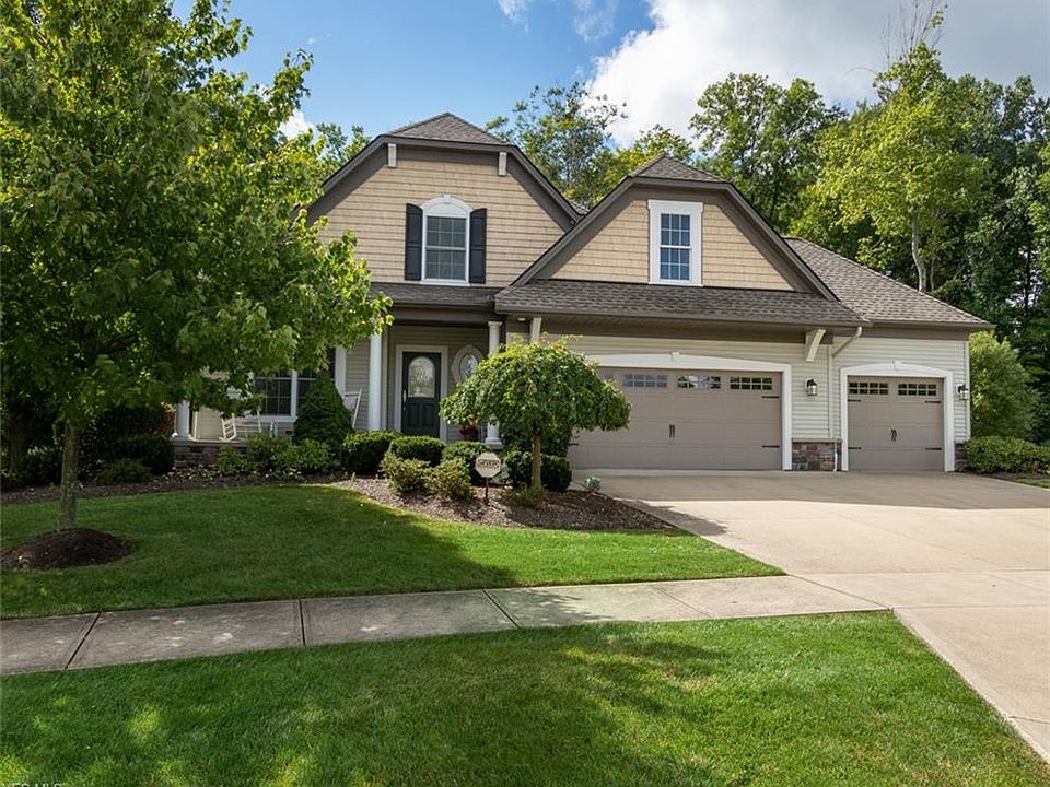 1st image of 110 Bentwood Dr