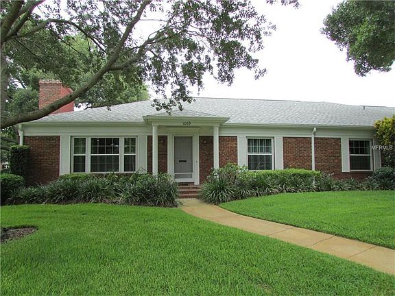 2nd image of 1069 Edgewater Dr #C-1
