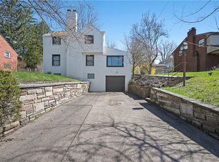 5995 Library Rd, Bethel Park, PA 15102