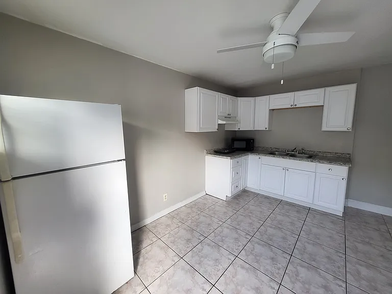 8912 Oren Ave — Photo 3