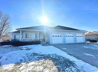 304 Ford Rd, Emmetsburg, IA 50536