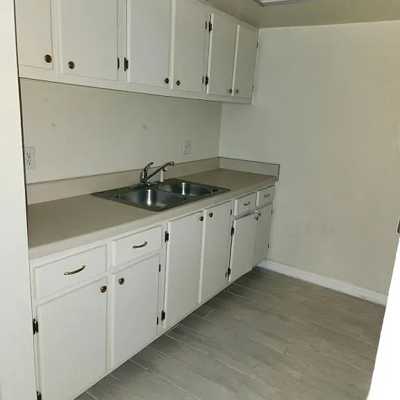2170 Knox McRae Dr #38 — Photo 5