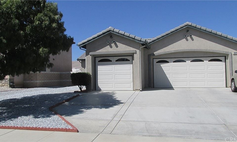 1st image of 12970 Nelliebell Dr