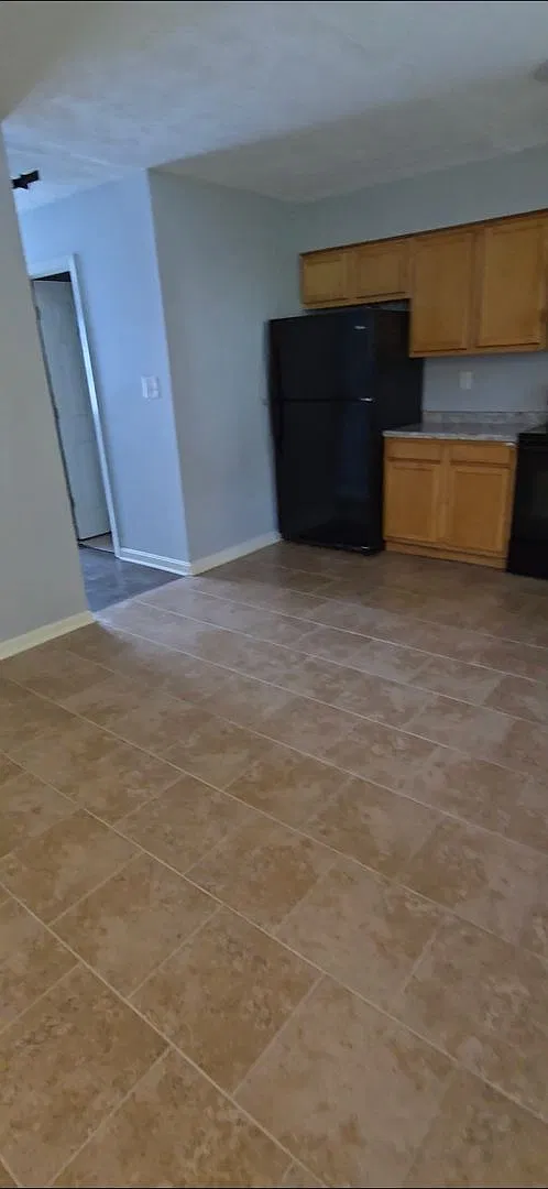 Townhome, 3br, 1.5ba — Photo 2