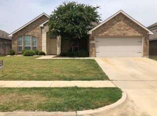 1603 White Willow Ln, Arlington, TX 76002