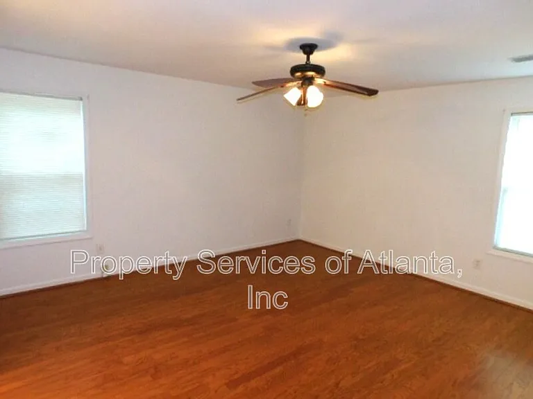1710 Pine Rd — Photo 20