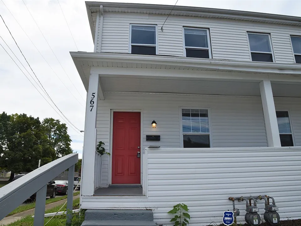565-567 E Deshler Ave