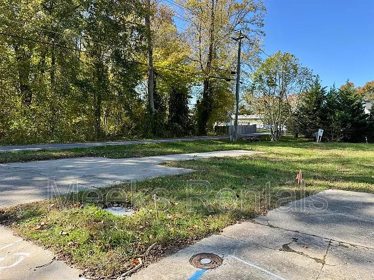 9 Riddle Mobile Home Park — Photo 1