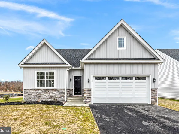 205 Danfield Dr, Seaford, DE 19973