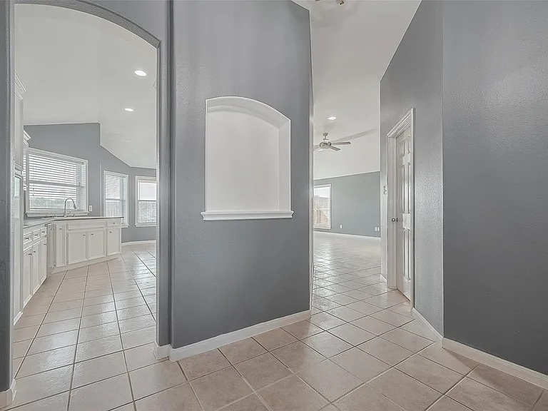 9631 Highland Pointe Dr — Photo 7
