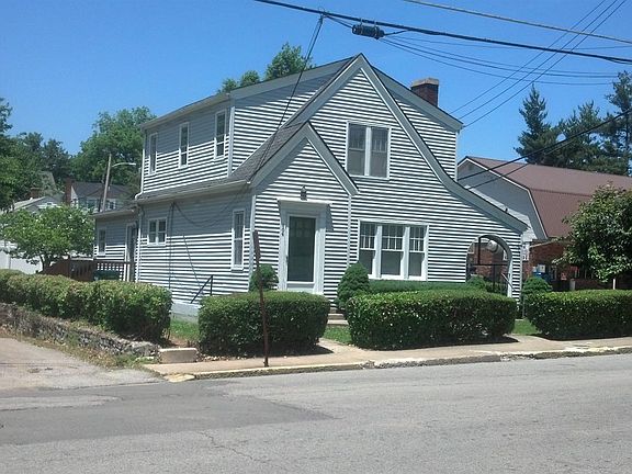 2nd image of 306 University Dr