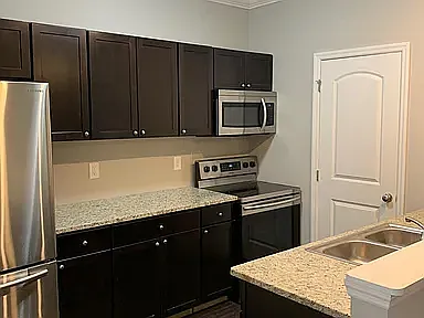 6917 Greenway Dr #103 — Photo 3