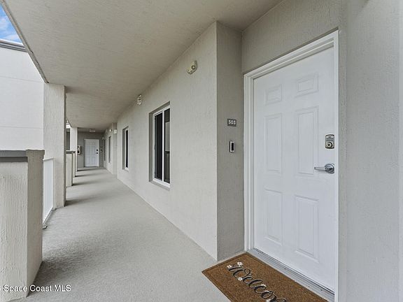 4th image of 1805 Riverside Dr APT 503