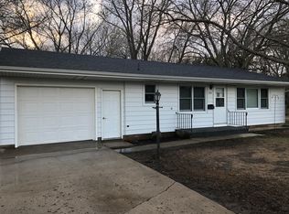 106 Stephens St, Walnut, IL 61376