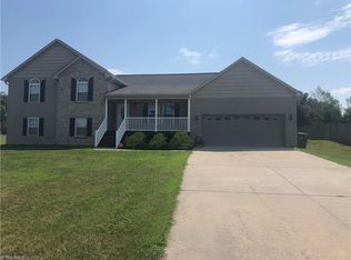111 Amandale Ln, Lexington, NC 27295