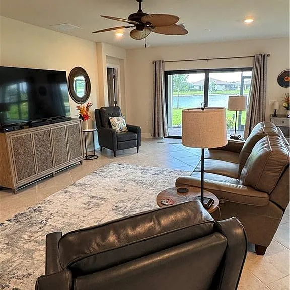 6205 Harmony Dr — Photo 17