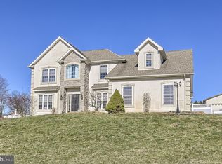 107 Chelsea Way, York, PA 17406