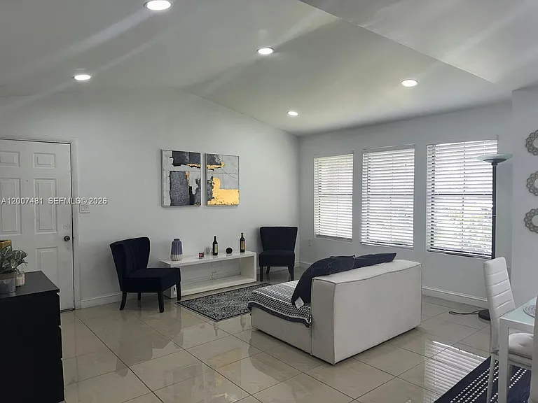 15560 SW 104th Ter #6112 — Photo 5
