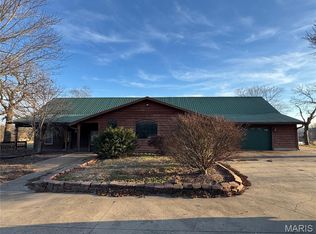 1862 Price Rd, Owensville, MO 65066