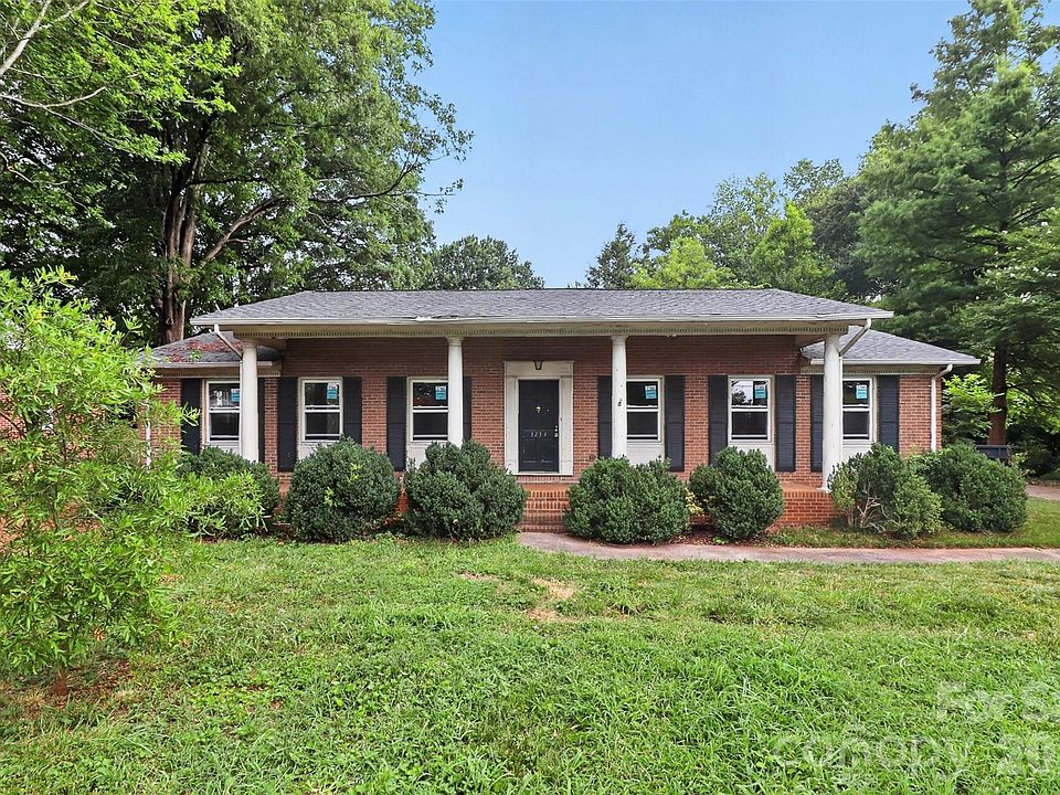1st image of 3234 Gardner Park Dr
