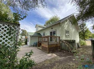 426 S Wipf St, Freeman, SD 57029