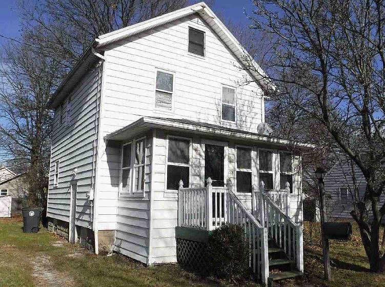 1st image of 1559 Wildon Ave