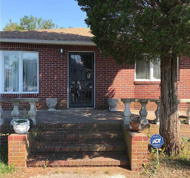 1st image of 41 Parkview Dr