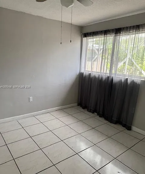 927 NW 7th Ct #3 — Photo 5