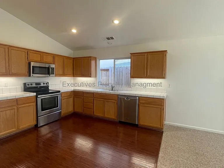 1449 Quiet Ct — Photo 7