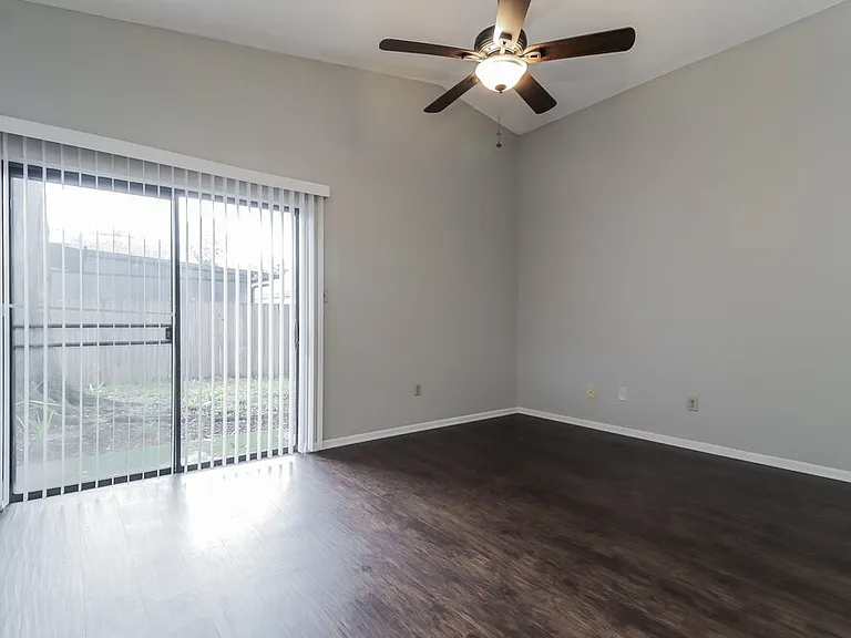 456 Copperstone Cir — Photo 7