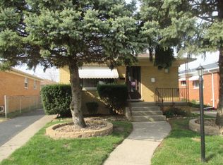 764 Memorial Dr, Calumet City, IL