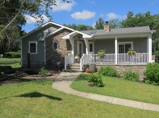 835 Chestnut St, Waterford, PA
