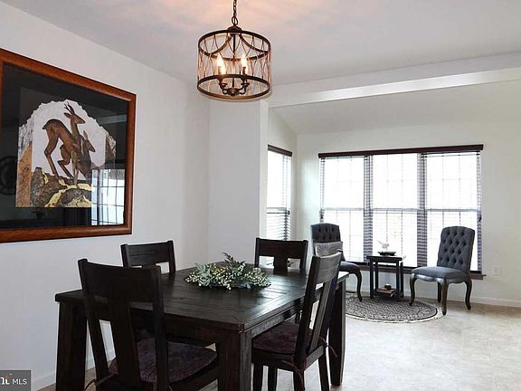 4th image of 253 Kestrel Ln