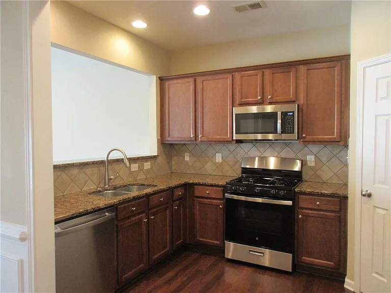 2794 Gower Way — Photo 8