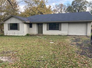 324 Fm 906 E, Powderly, TX 75473
