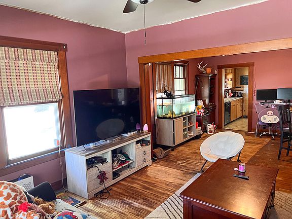 2nd image of 204 Watts Ave