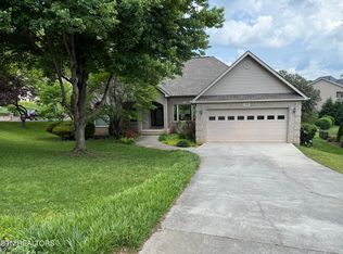 106 Tooweka Cir, Loudon, TN 37774