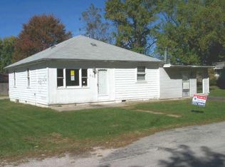 606 N Lebanon St, Lizton, IN 46149