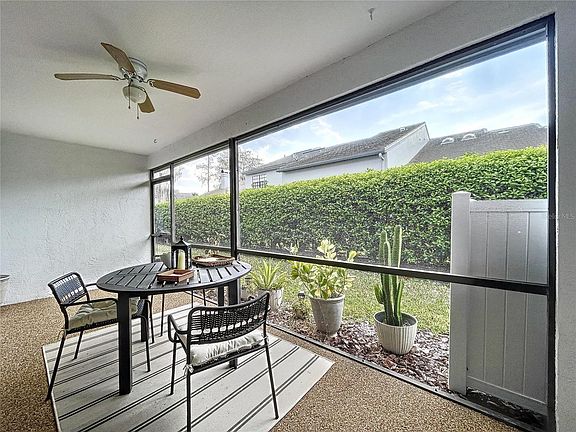 5th image of 4222 Brentwood Park Cir