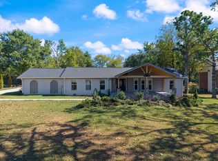 1037 S Brookside Dr, Gallatin, TN 37066