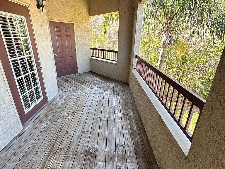 Wrap Around Balcony
