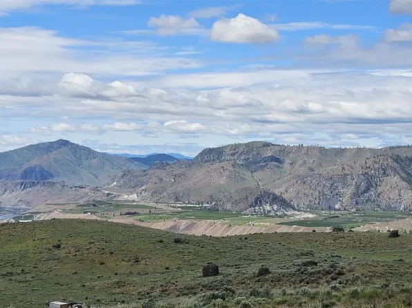 565 Peach Road, Waterville, WA 98858