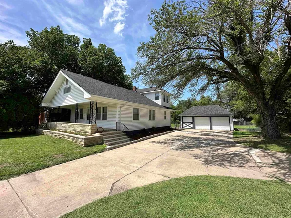 2404 W 13th St N, Wichita, KS 67203